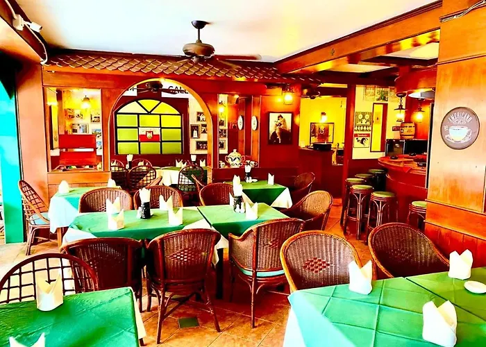 Grillhuette Patong