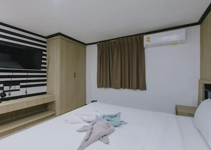 Royal Beach Residence, Patong Beach